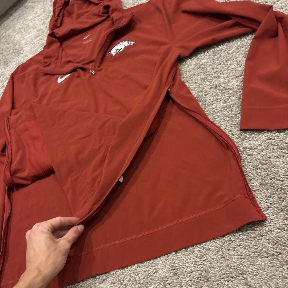 Nike University Of Arkansas Razorbacks Red 1/4 Zip  Hoodie Lightweight Active XL